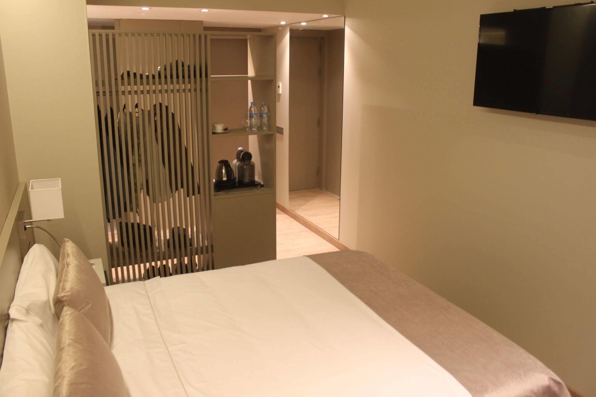 Hotel Well&come Barcellona